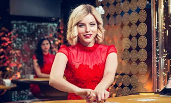 Hình ảnh gia đình và bạn bè hỗ trợ người chơi